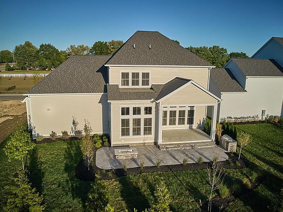 3rd image of 7605 Steeplechase Ln N