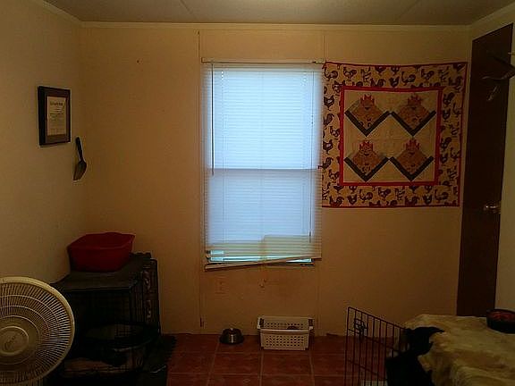 2nd image of 672 Jock Ln