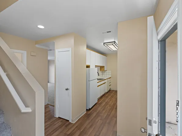 3127 Crescent Ave #D1, Marina, CA 93933