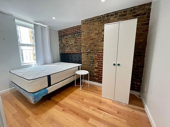 5th image of 216 E 36th St #8