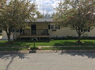 1025 Seaport Dr, Cicero, IN 46034