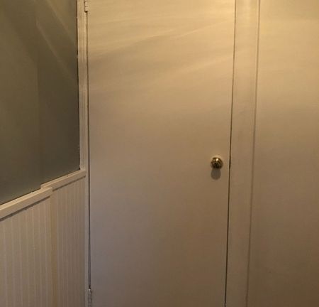 3rd image of 656 New Jersey Ave