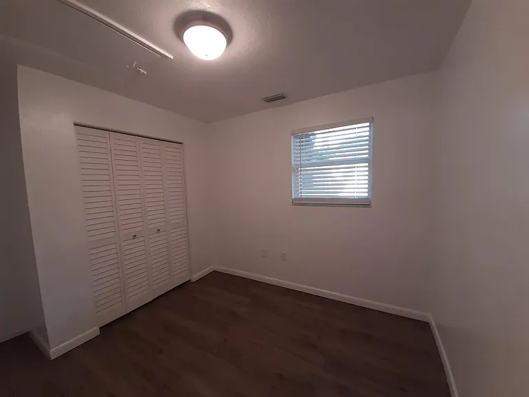 4031 Iola Dr — Photo 18