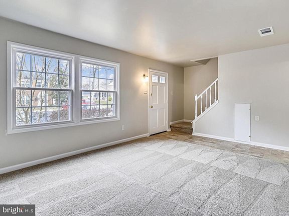 3rd image of 1705 Gunwood Pl