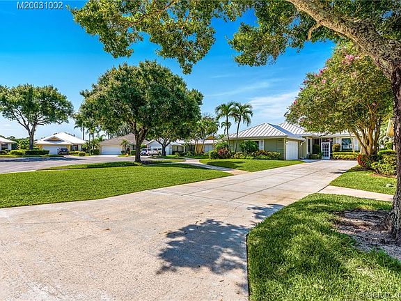 5th image of 2029 SW Mayflower Dr