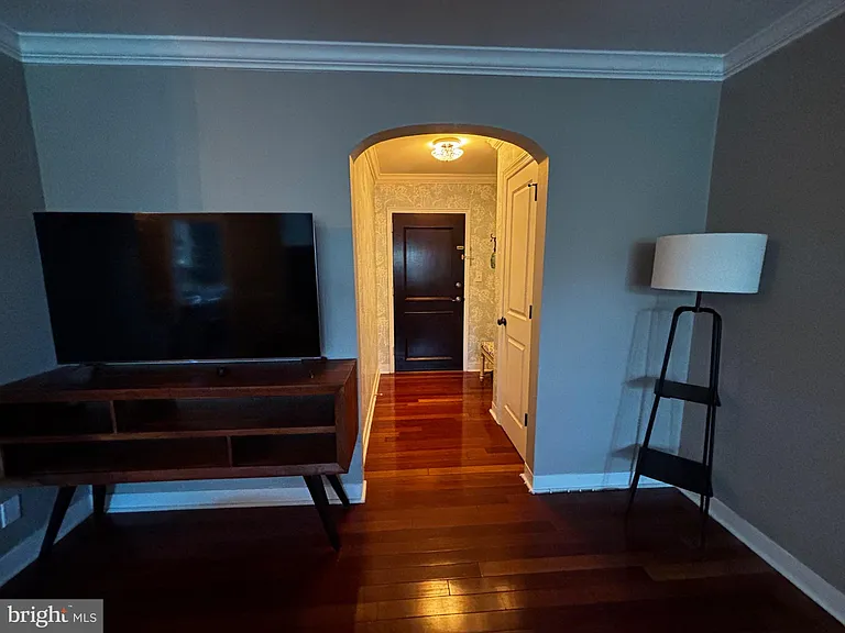 820 S Washington St #226 — Photo 6