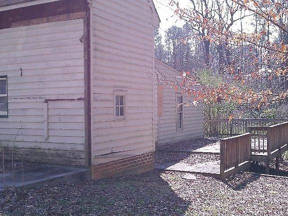 3rd image of 1516 Swiftwood Dr
