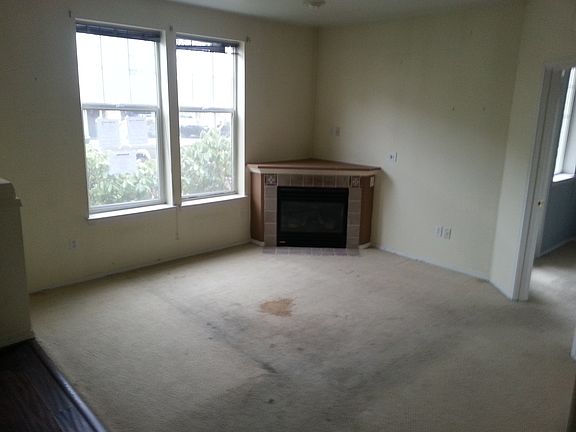 3rd image of 16125 Juanita Woodinville Way NE Unit 2501