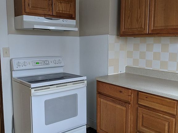 5th image of 511 Saint Paul Ave