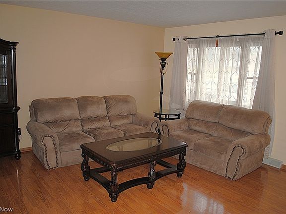 5th image of 876 Hadcock Rd