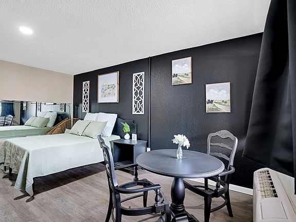 3rd image of 905 Providence Blvd #103