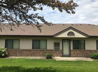 520 S 1st Ave #110, New Hampton, IA 50659