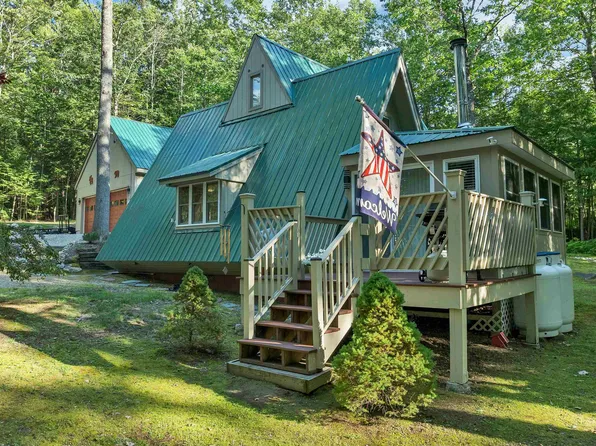 13 Chestnut Lane, Madison, NH 03849