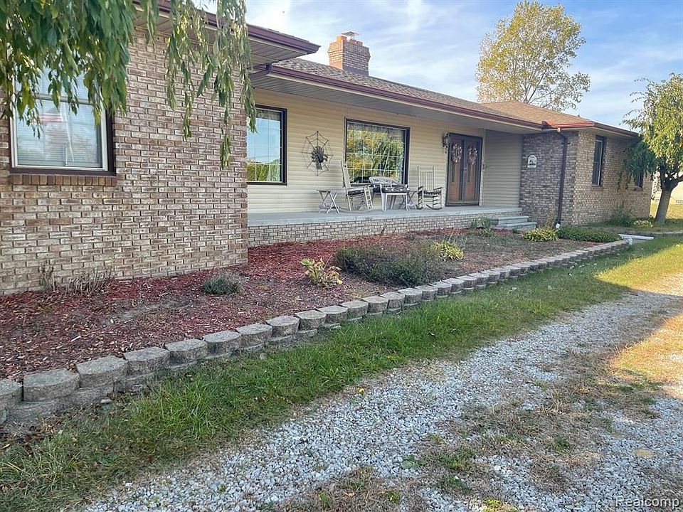 1st image of 23700 Clark Rd