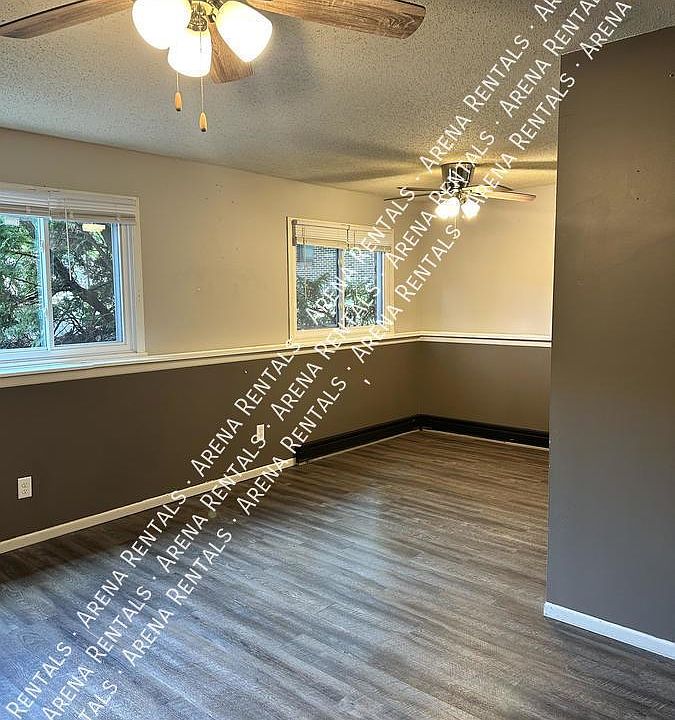 1st image of 722 Salem St APT C