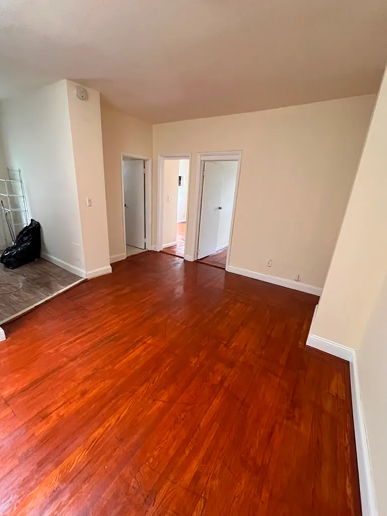 2 bed, $2,800 — Photo 1