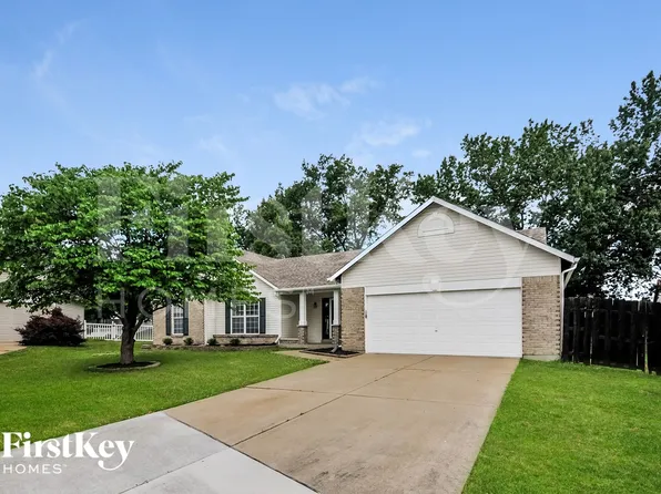 109 Amberway Ct, O'Fallon, MO 63366