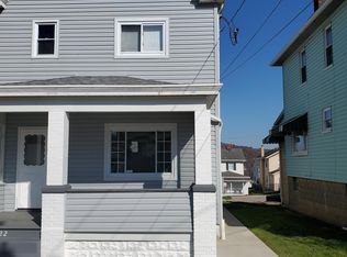 322 Beech St, Vandergrift, PA 15690