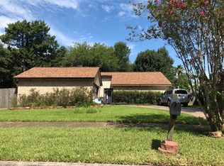 10001 Hillridge Rd, La Porte, TX 77571