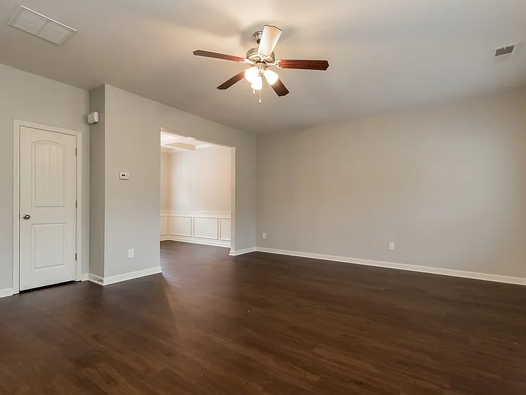 3375 Ivey Ridge Rd — Photo 3