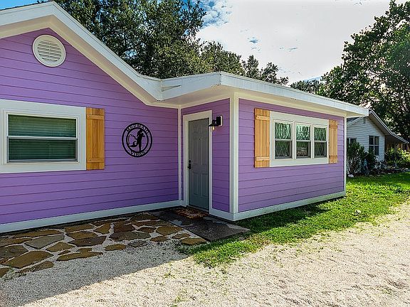 3rd image of 4108 12th Avenue Dr W