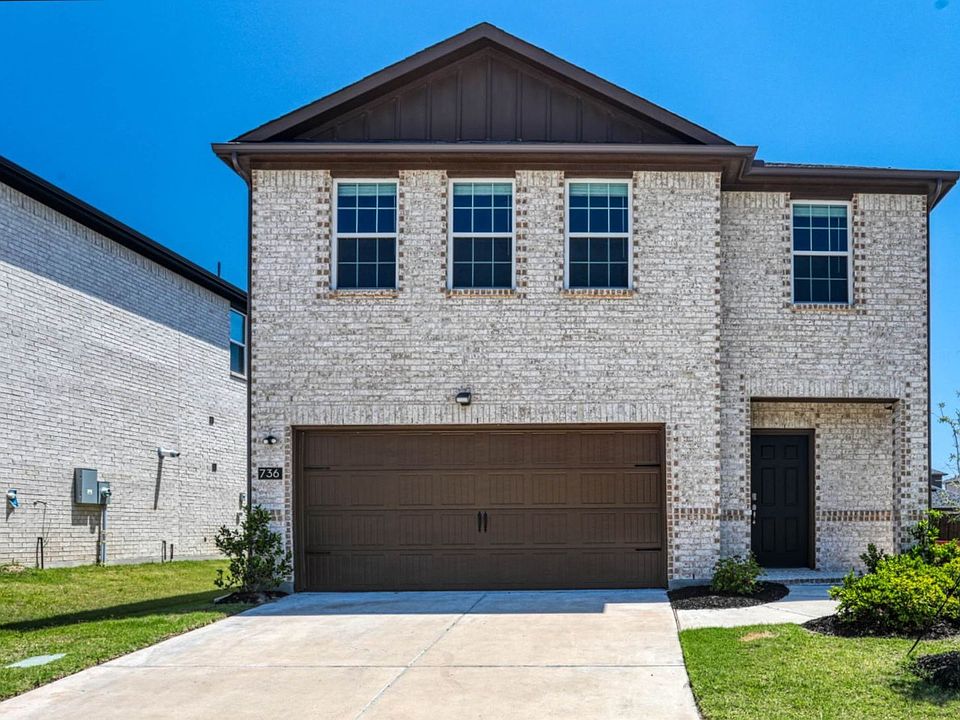 1st image of 736 Portina Dr
