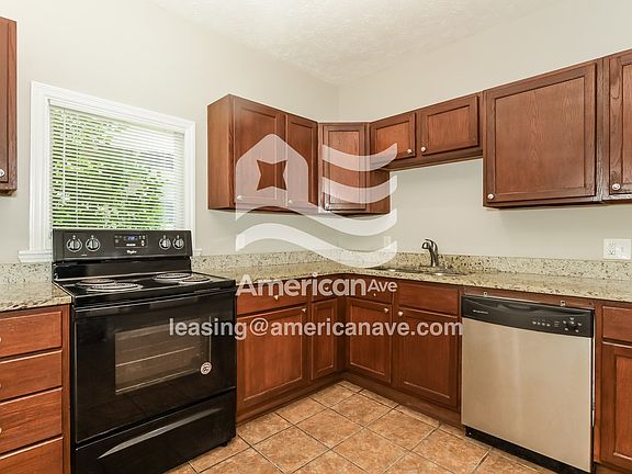 43145_005_wm_-_kitchen_12959855.jpg