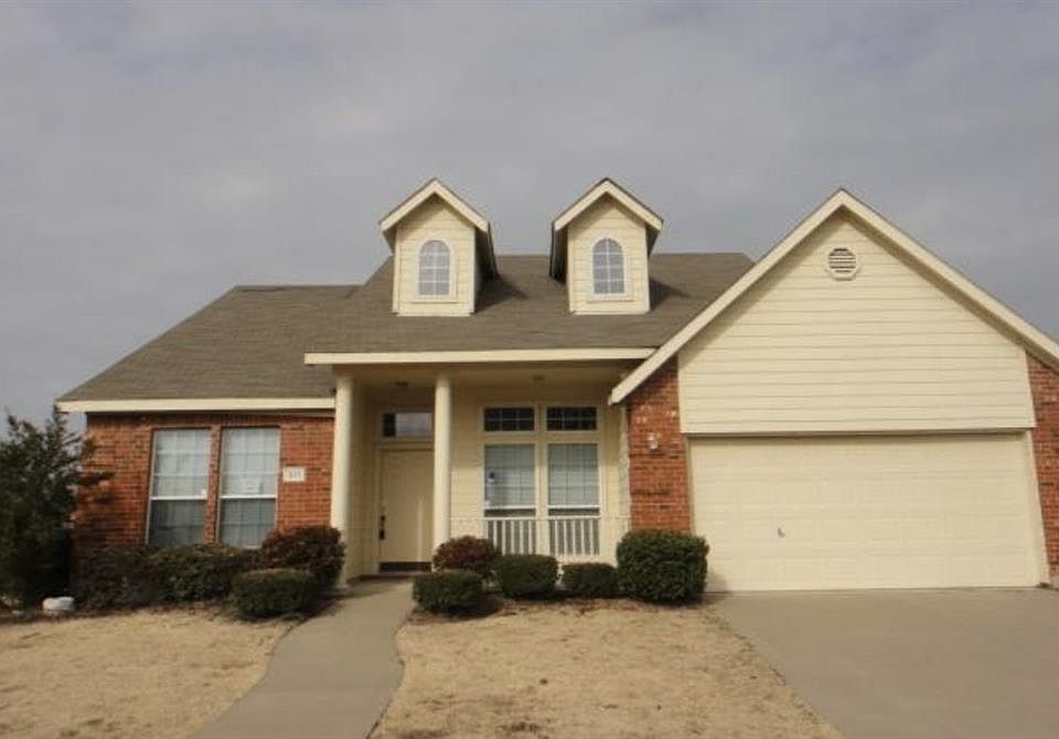 1st image of 311 Terrace Dr