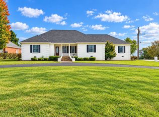 593 Harvest Ln, Harrodsburg, KY 40330