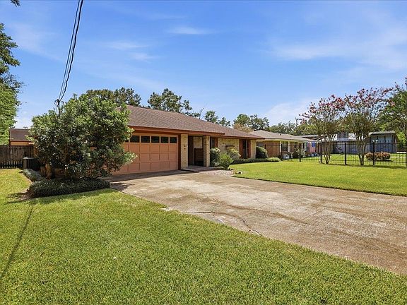 2nd image of 8055 Halliday Ln