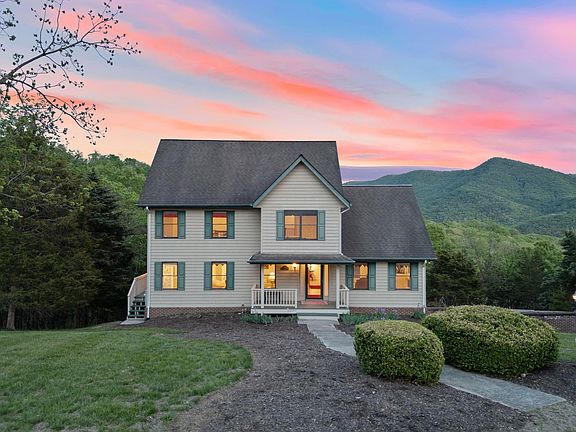 2nd image of 1850 Mountainside Dr