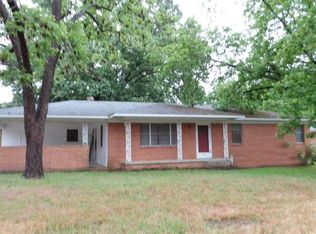 110 E Brentwood St, Longview, TX 75604