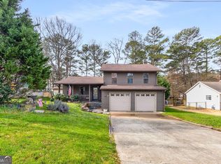 1444 Harbins Ridge Dr, Norcross, GA 30093
