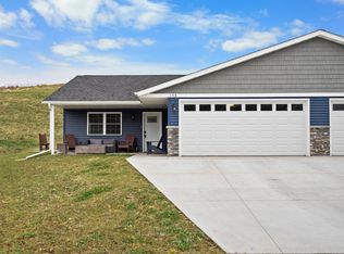 148 Fairview Ct, Menomonie, WI 54751