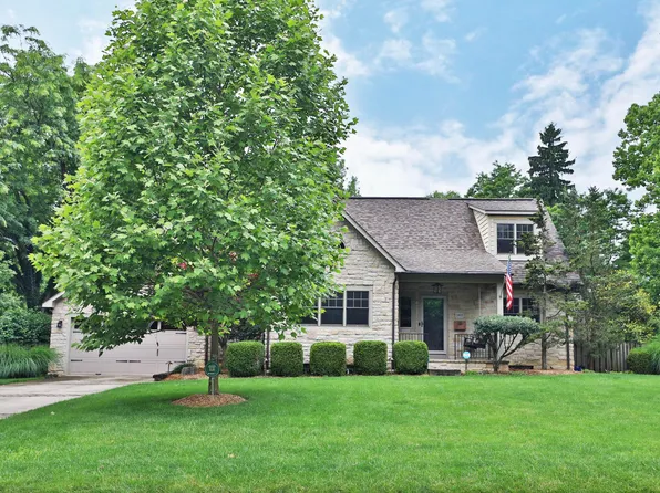 5803 Dover Ct, Worthington, OH 43085