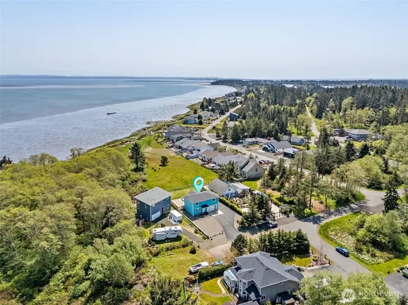 317 Pearsall Street SE, Ocean Shores, WA 98569