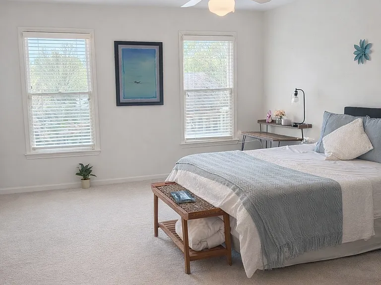Jack & Jill Boy's Room Upstairs with Full Common Bath