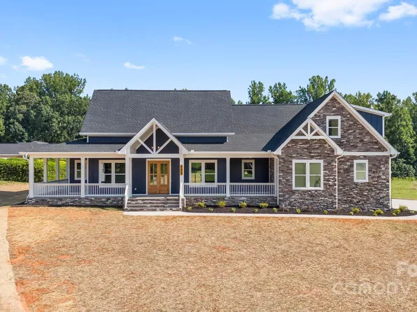 113 Peacehaven Pl, Statesville, NC 28625
