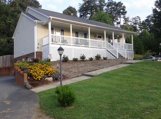 287 Hidden Creek Rd, Winston Salem, NC 27127