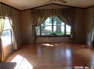 23683 Pines Park Dr, Alexandria Bay, NY 13607