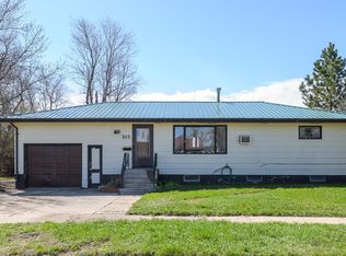 305 1st Ave E, Carson, ND 58529