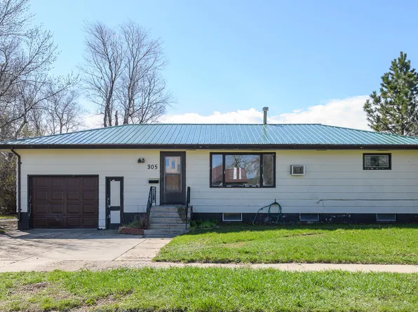 305 1st Ave E, Carson, ND 58529