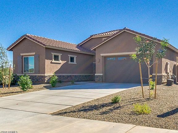 3rd image of 21581 E Pecan Ct