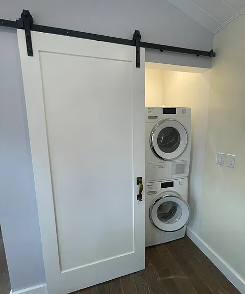4112 Stanley Blvd — Photo 10