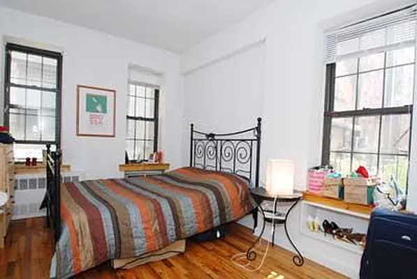 Rented by Buchbinder & Warren | media 17