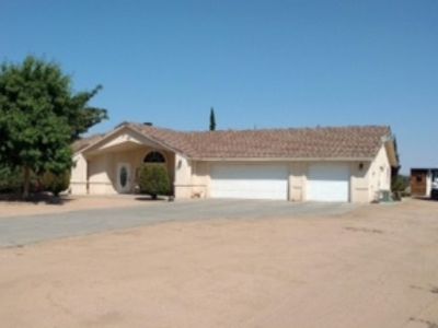17180 Danbury Ave, Hesperia, CA, 92345