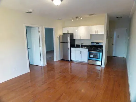 Rented by Level Group | media 23