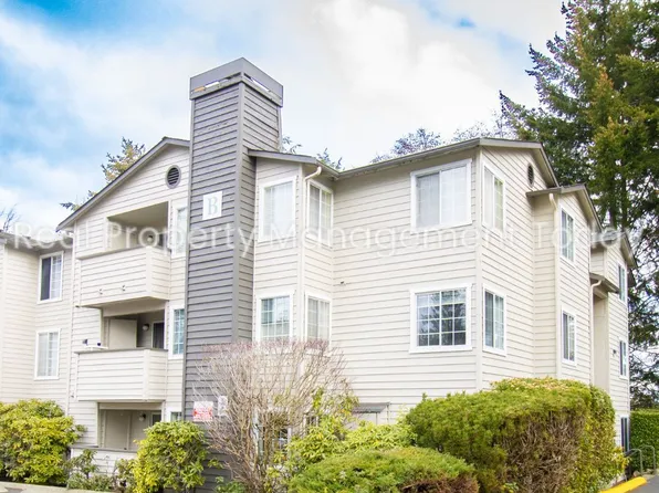 17624 1st Ave S APT B303, Burien, WA 98148