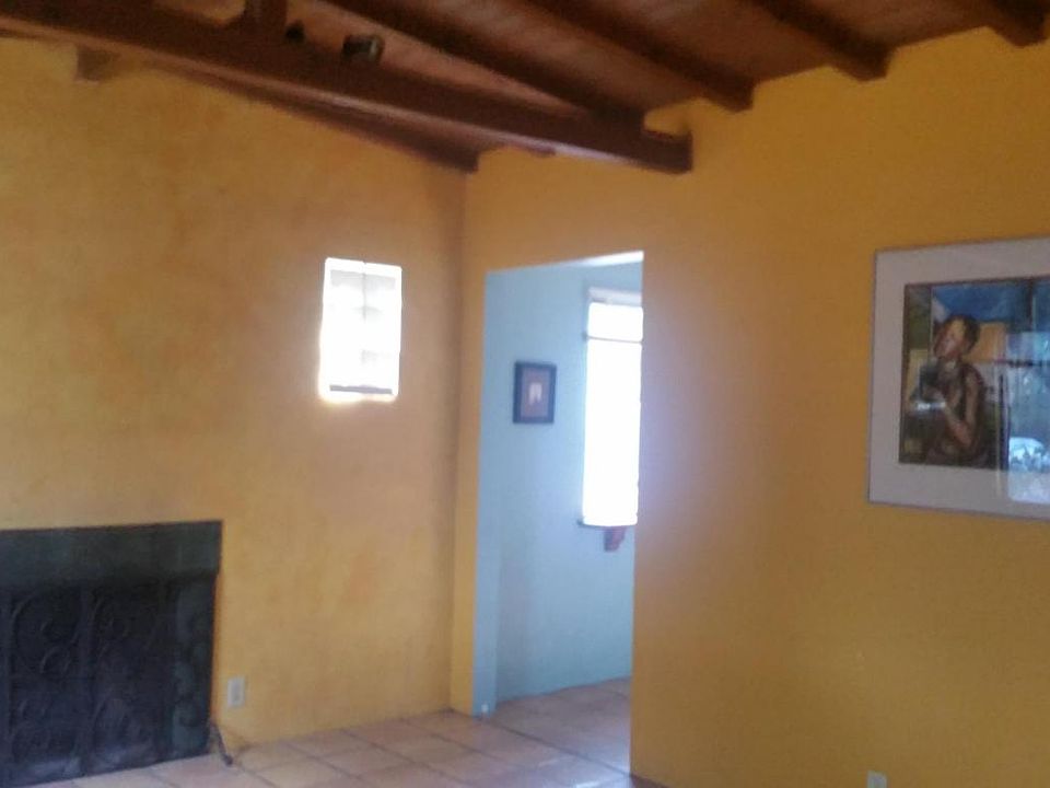 1st image of 2813 E Florence Dr