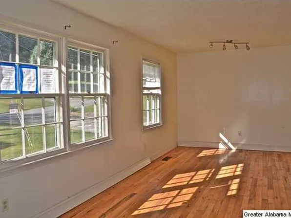 1701 5th St NW, Birmingham, AL 35215